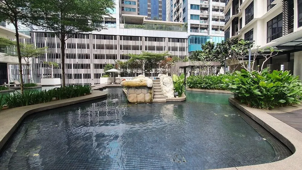 Sfera Residence Kuala Lumpur City Centre 5*,